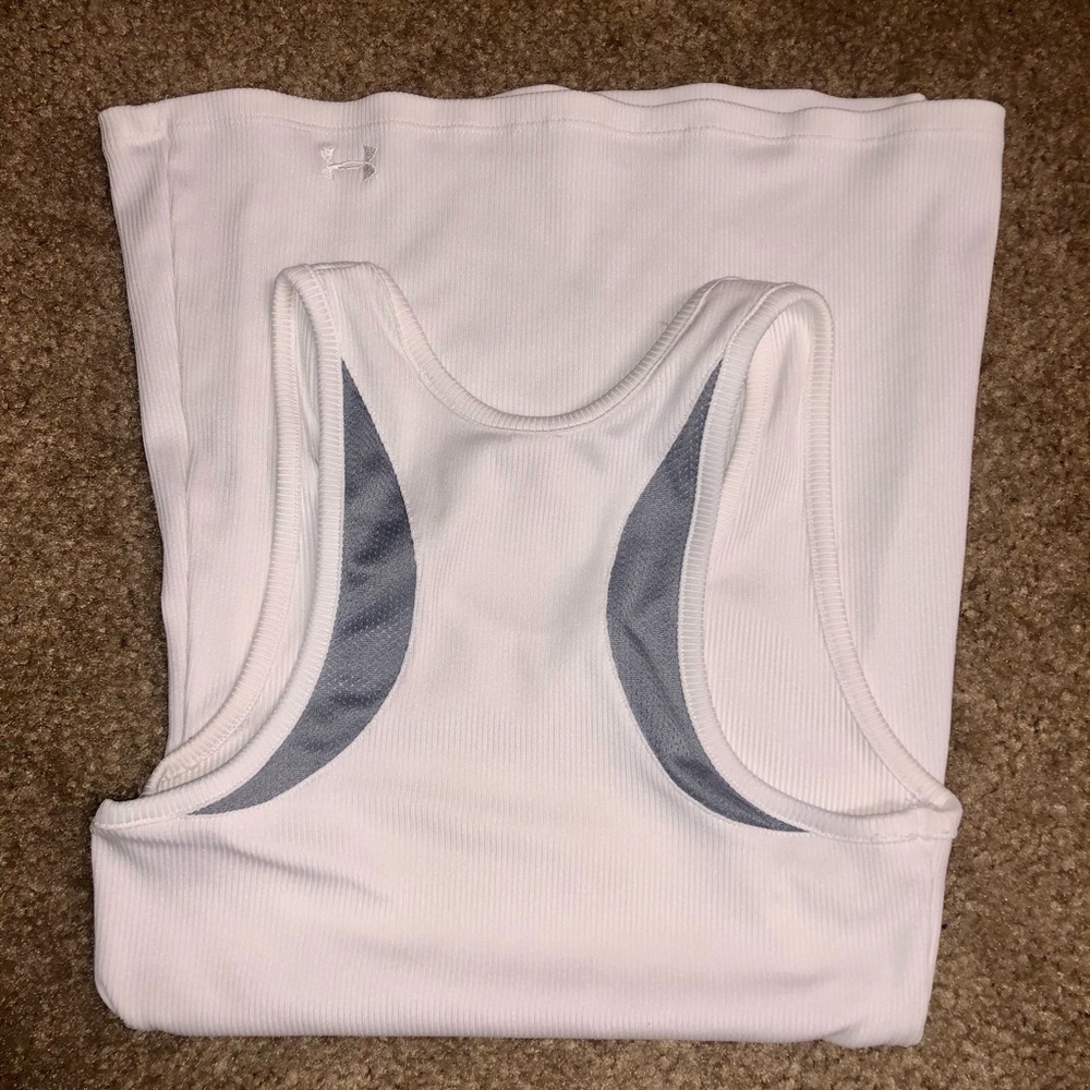 Under Armor tank